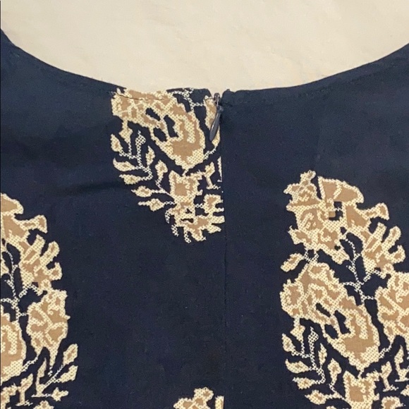 Small Blue Shorts and Blouse Set from L’ATISTE - Picture 6 of 6